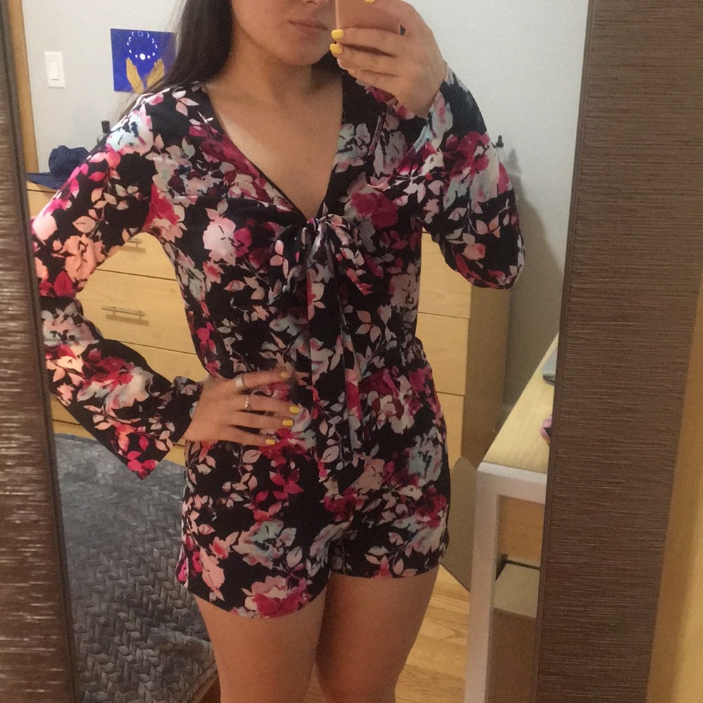 Floral tie romper